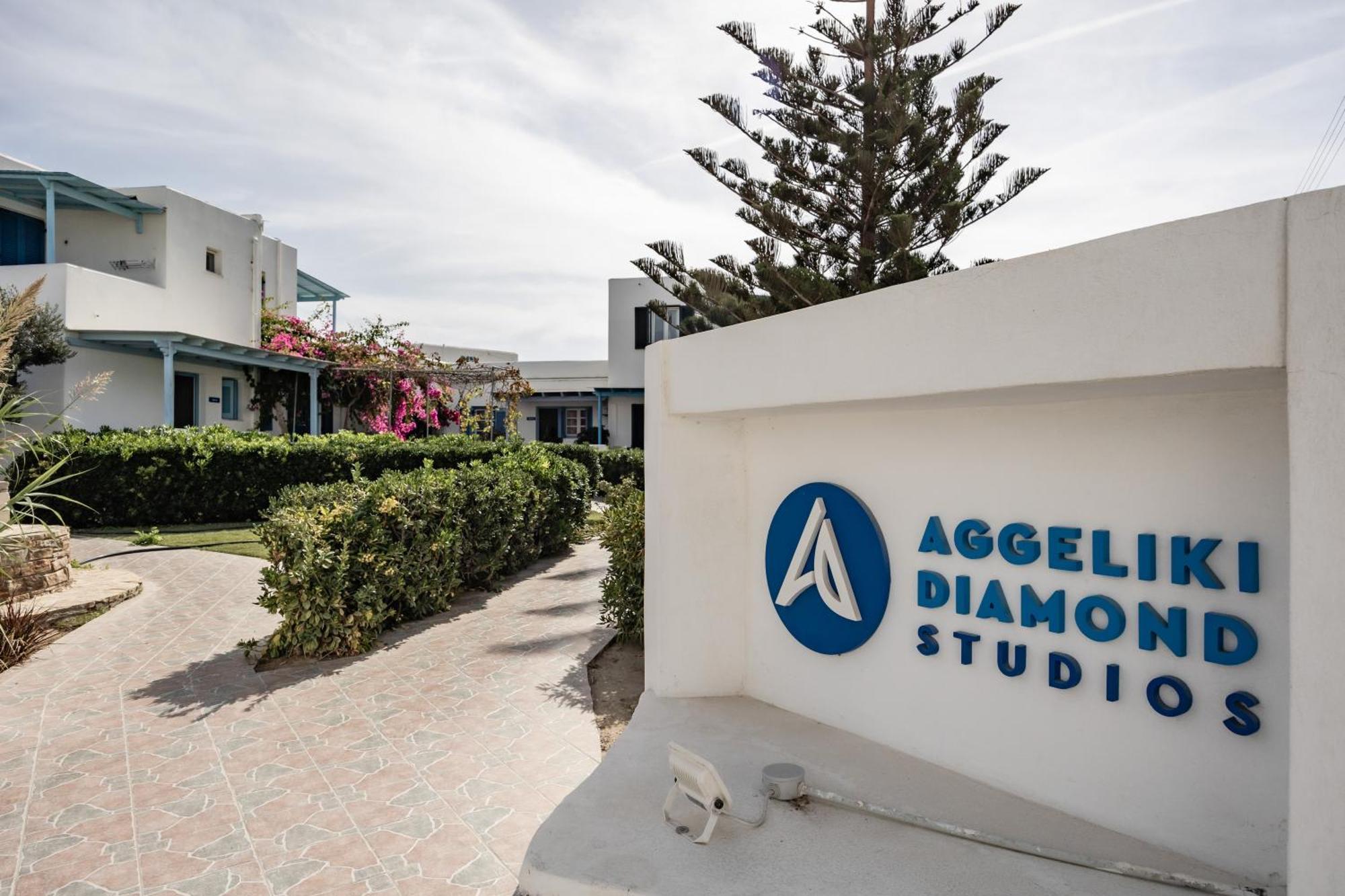 Aggeliki'S Diamond Aparthotel Agia Anna  Exterior photo