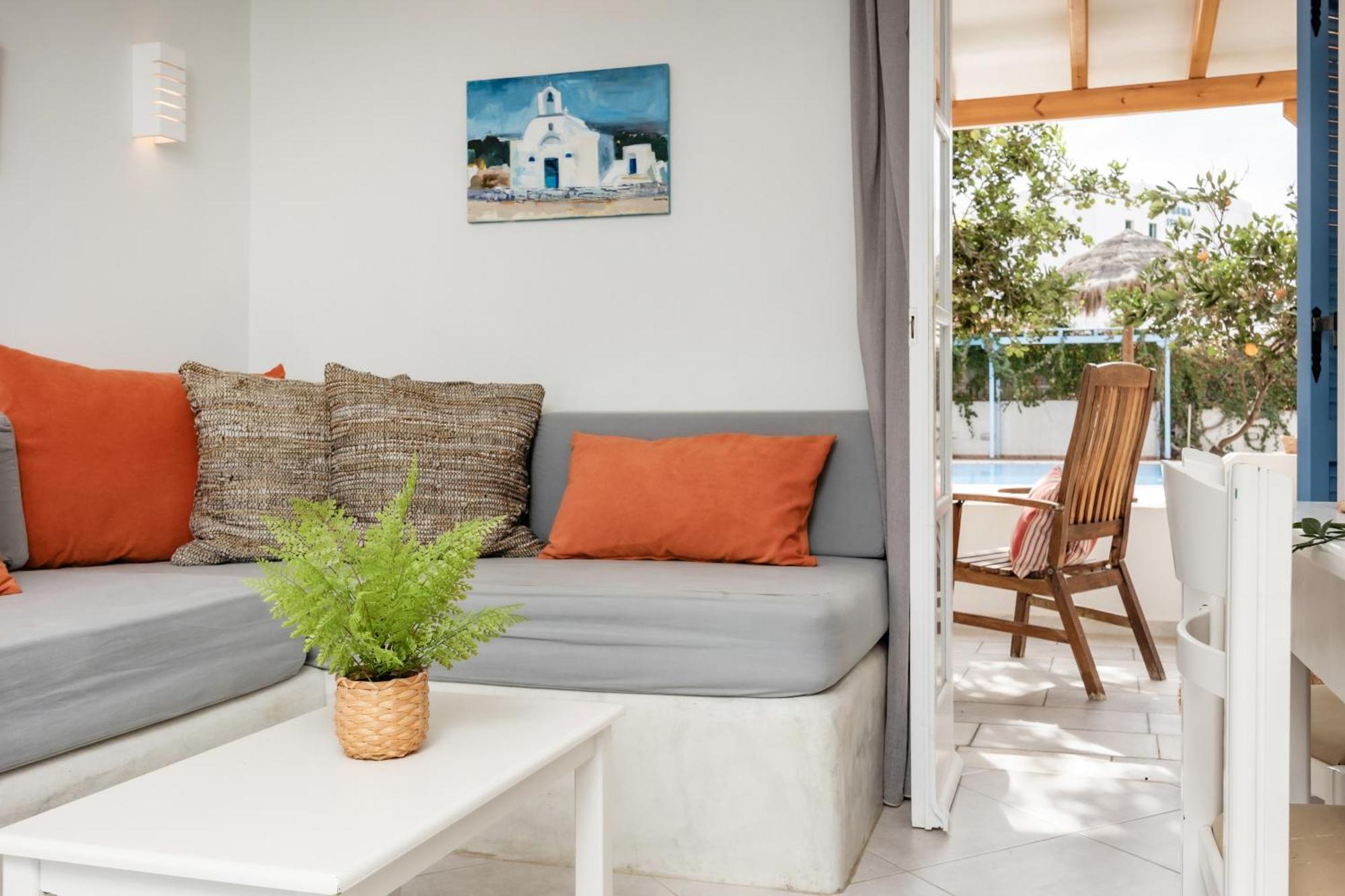 Aggeliki'S Diamond Aparthotel Agia Anna  Exterior photo